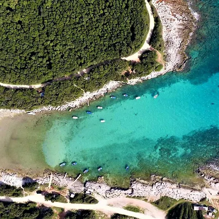 With Parking Space Valtura, - 22791 *